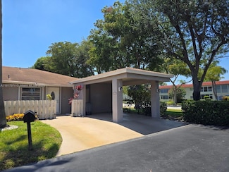 6723 Moonlit Dr, Delray Beach, FL 33446