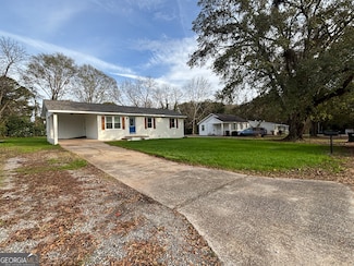 1015 Highland Ave, Madison, GA 30650