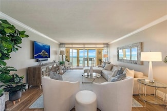 4051 Gulf Shore Blvd N Unit 1003, Naples, FL 34103