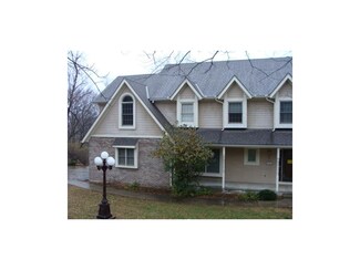 8341 Corrington Ave, Kansas City, MO 64138