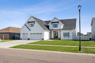 2652 70th Ave S, Fargo, ND 58104