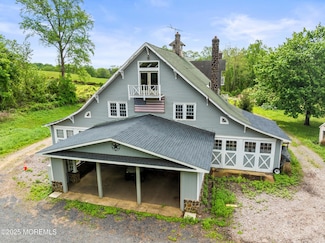 525 Cooper Rd, Red Bank, NJ 07701