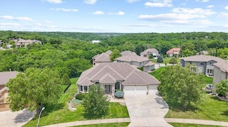 2720 NW Thoreau Dr, Lees Summit, MO 64081
