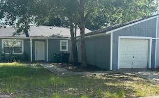 520 Chateau Cir, Saint Marys, GA 31558