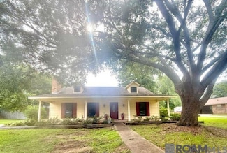 5635 Tee Dr, Zachary, LA 70791