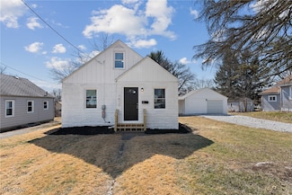 1612 24th St NE, Canton, OH 44714