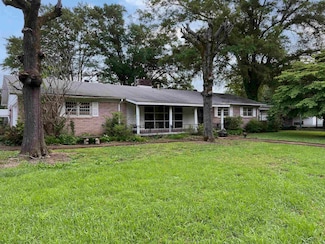 315 Davis St, Savannah, TN 38372