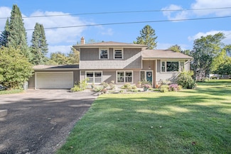 16693 F Dr N, Marshall, MI 49068