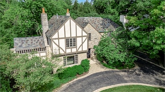 144 Sheridan Rd, Highland Park, IL 60035