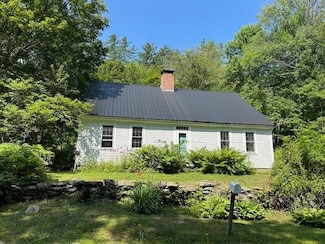 85 Browns Rd, Newfane, VT 05345