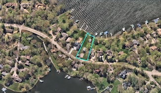 4485 N Shore Dr, Mound, MN 55364