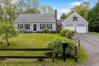 33 Rogers Rd, Brewster, MA 02631