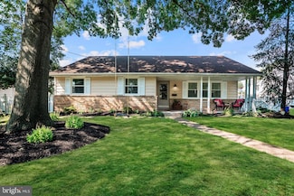 331 E 5th St, Florence, NJ 08518