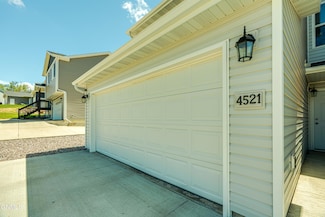 4521 Corvette St NW, Mandan, ND 58554