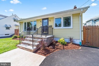 141 Demorest Ave, Avenel, NJ 07001