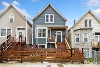 3104 N Sacramento Ave, Chicago, IL 60618