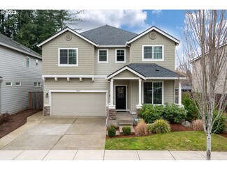 13921 SE Nightingale Ave, Happy Valley, OR 97015