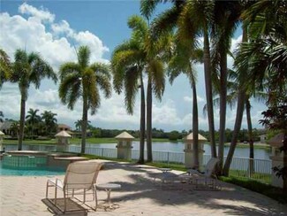 3215 Willow Ln, Weston, FL 33331