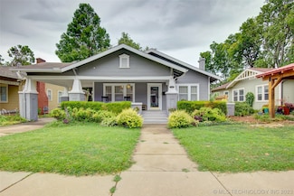 1764 E 14th Place, Tulsa, OK 74104