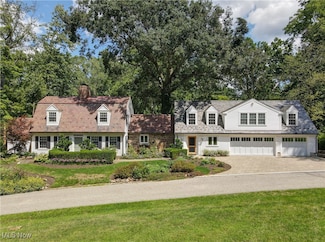 44001 Falls Rd, Chagrin Falls, OH 44022