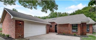 5024 Groom Ln, Dallas, TX 75227