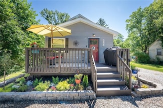 4045 Wyoga Lake Rd, Stow, OH 44224