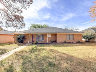 1008 Santa fe Trail, Canyon, TX 79015