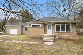 122 Robin Ave N, Battle Creek, MI 49037