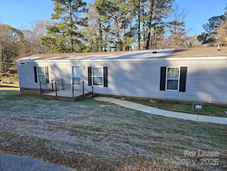 105 Kimberly Cir, Dallas, NC 28034
