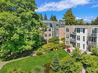 145 Ferncliff Ave NE Unit D338, Bainbridge Island, WA 98110
