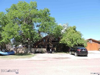 403 N Madison St, Twin Bridges, MT 59754