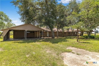 347 Green Acres Rd, Yorktown, TX 78164