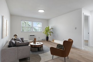 303 Broadway Unit C4, Lynn, MA 01904
