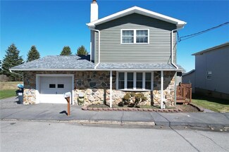 19 Market St, Kelayres, PA 18231