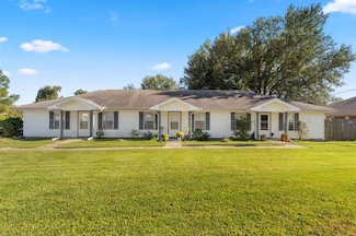 80 Dogwood Ln, Sulphur, LA 70663