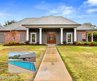 104 Oak Hill Rd, New Iberia, LA 70563