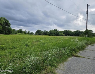 000 E Madison St, Pittsburg, KS 66762