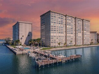 5200 Brittany Dr S Unit 1110, Saint Petersburg, FL 33715
