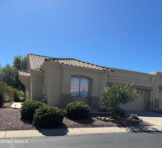 521 W Knotwood St, Green Valley, AZ 85614
