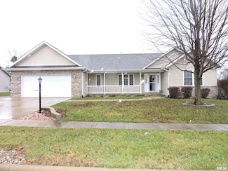 612 Mickel Pkwy, Washington, IL 61571