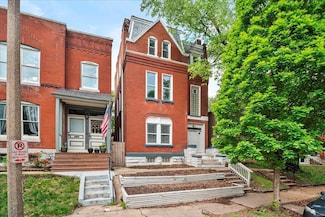 3431 California Ave, Saint Louis, MO 63118