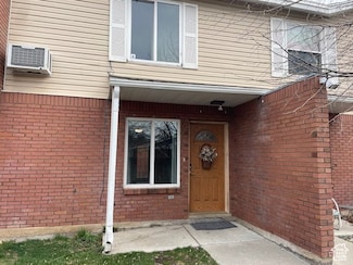 285 W 600 N Unit 3, Logan, UT 84321