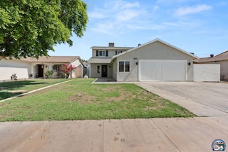 2070 W Elm Ave, El Centro, CA 92243