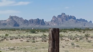 0 Xxx -- Unit E 6474945, Tonopah, AZ 85354