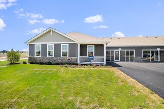1102 Williamsburg St, Pingree Grove, IL 60140
