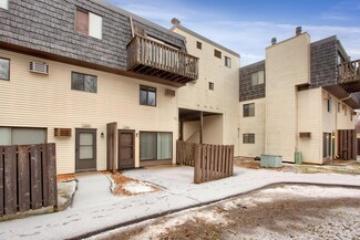 7266 72nd Ln N Unit 12, Brooklyn Park, MN 55428