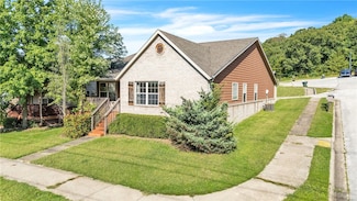 2944 W Old Farmington Rd, Fayetteville, AR 72704