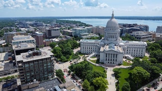 100 Wisconsin Ave Unit 904, Madison, WI 53703
