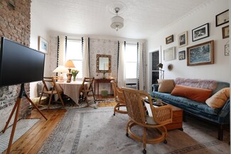 152 N 8th St Unit 17, New York, NY 11249