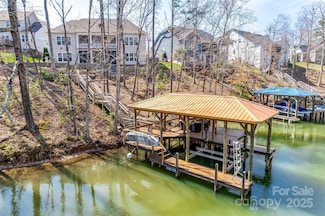 17927 Culross Ln, Charlotte, NC 28278